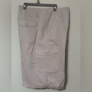 Rocawear Gray Cargo Shorts Casual Style
